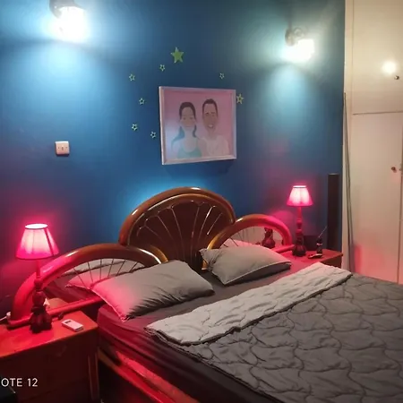 John's House شقة *